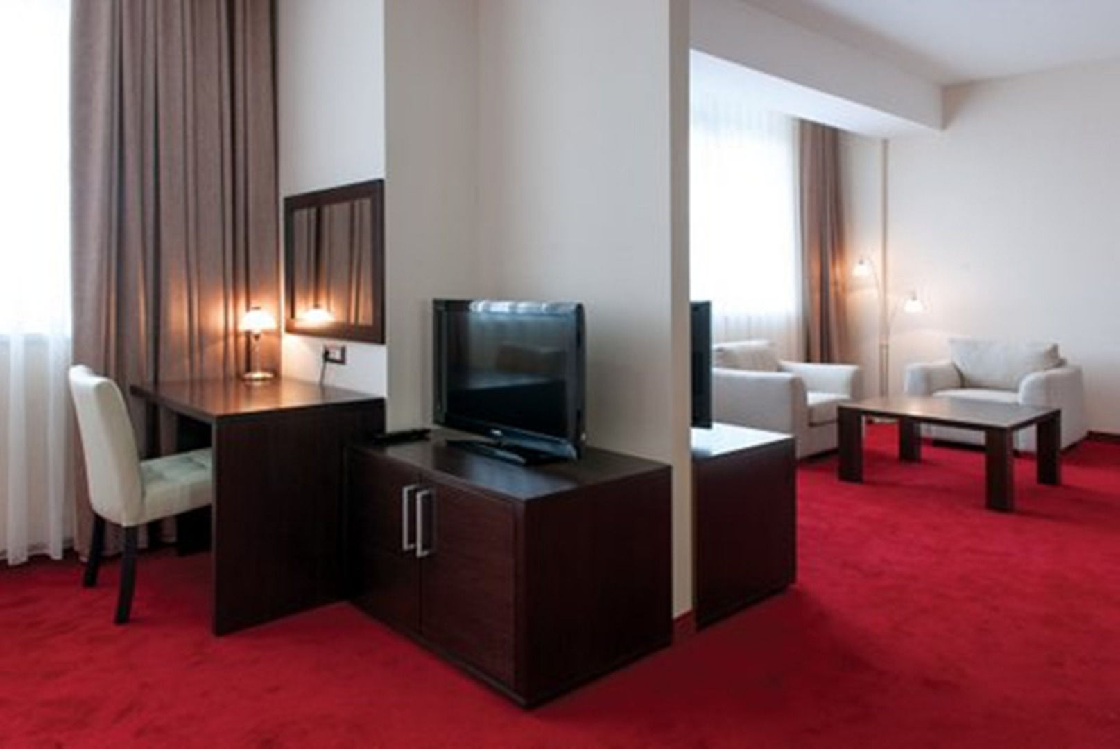 Tcc Grand Plaza Hotel Skopje Quarto foto